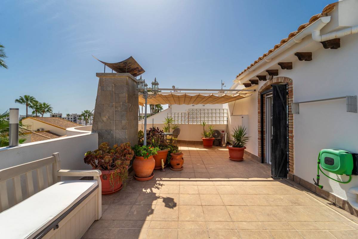 For sale - 3 Bedroom 2 Bathroom House - Detached Villa in Orihuela - Los Dolses  - Alicante