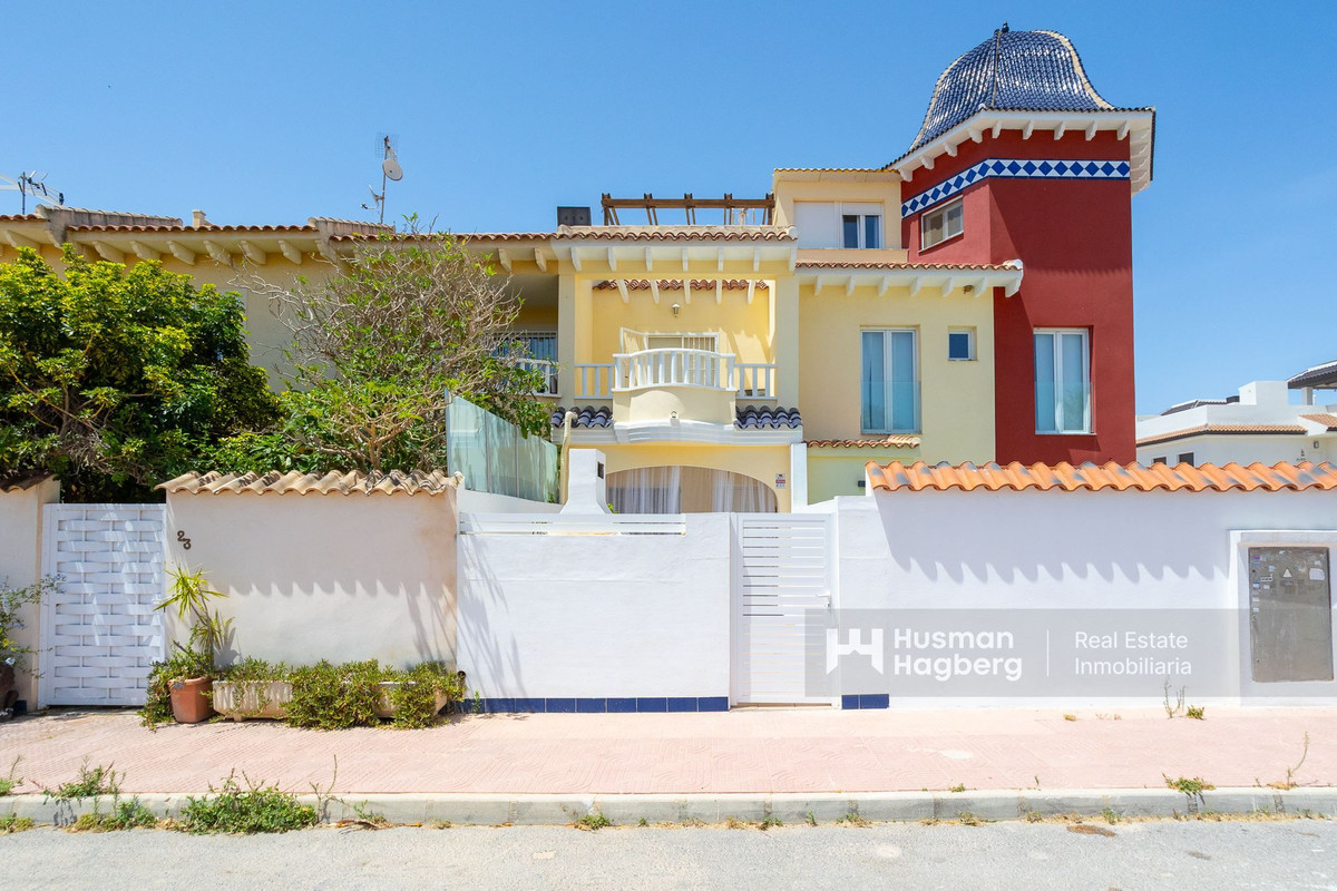 For sale - 2 Bedroom 2 Bathroom House - Townhouse in Rojales - Dona Pepa  - Alicante