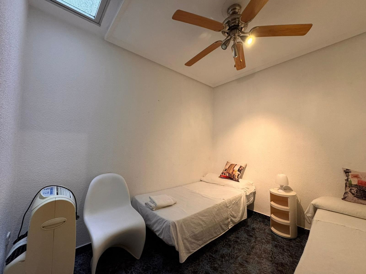 For sale - 4 Bedroom 3 Bathroom House - Townhouse in Guardamar del Segura - Guardamar del Segura Centro  - Alicante