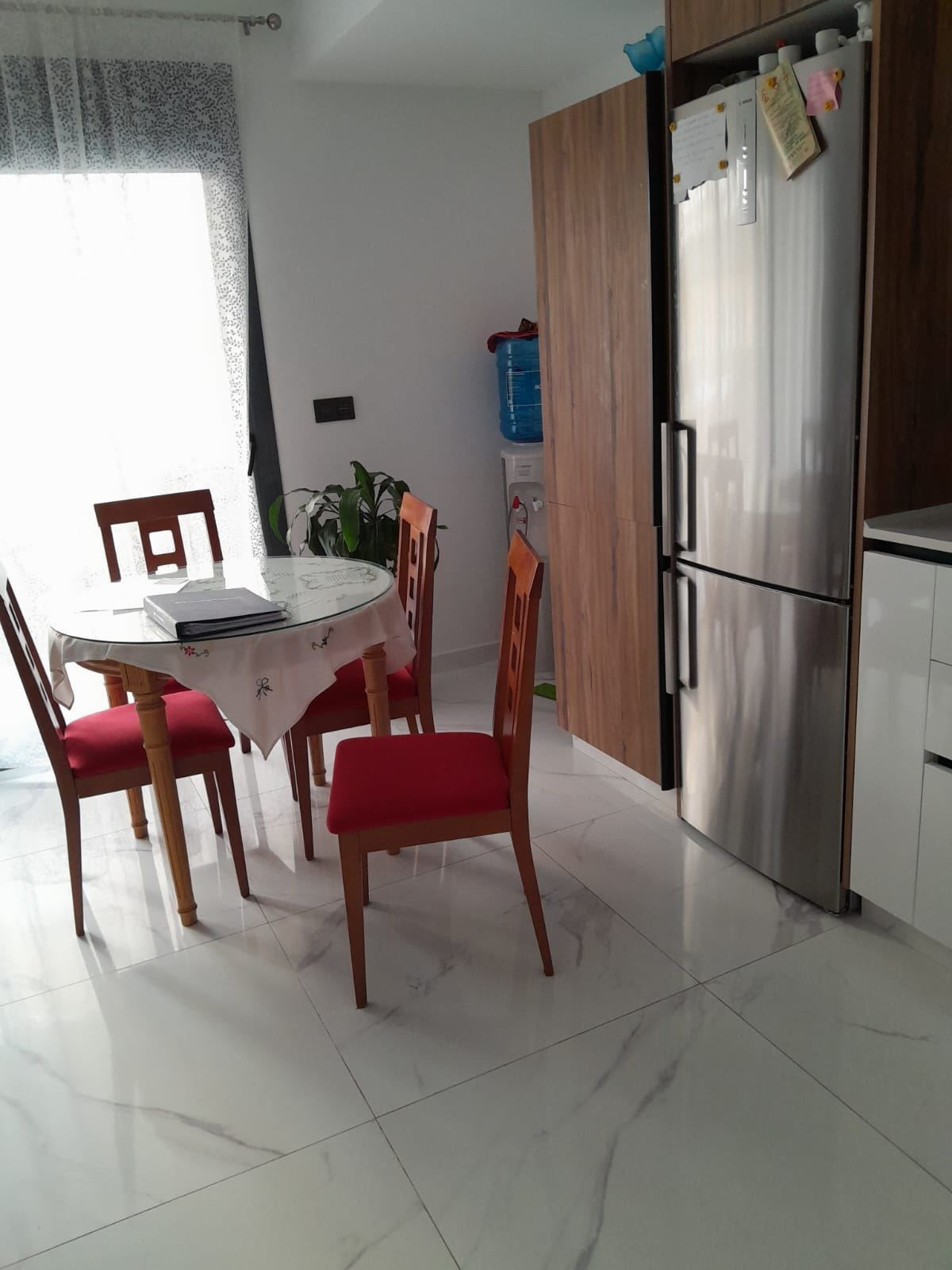 For sale - 3 Bedroom 2 Bathroom Apartment - Middle Floor Apartment in Torrevieja - Torrevieja Centro  - Alicante