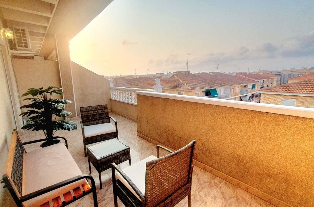 1 Bedroom 1 Bathroom Apartment - Top Floor Apartment in Torrevieja