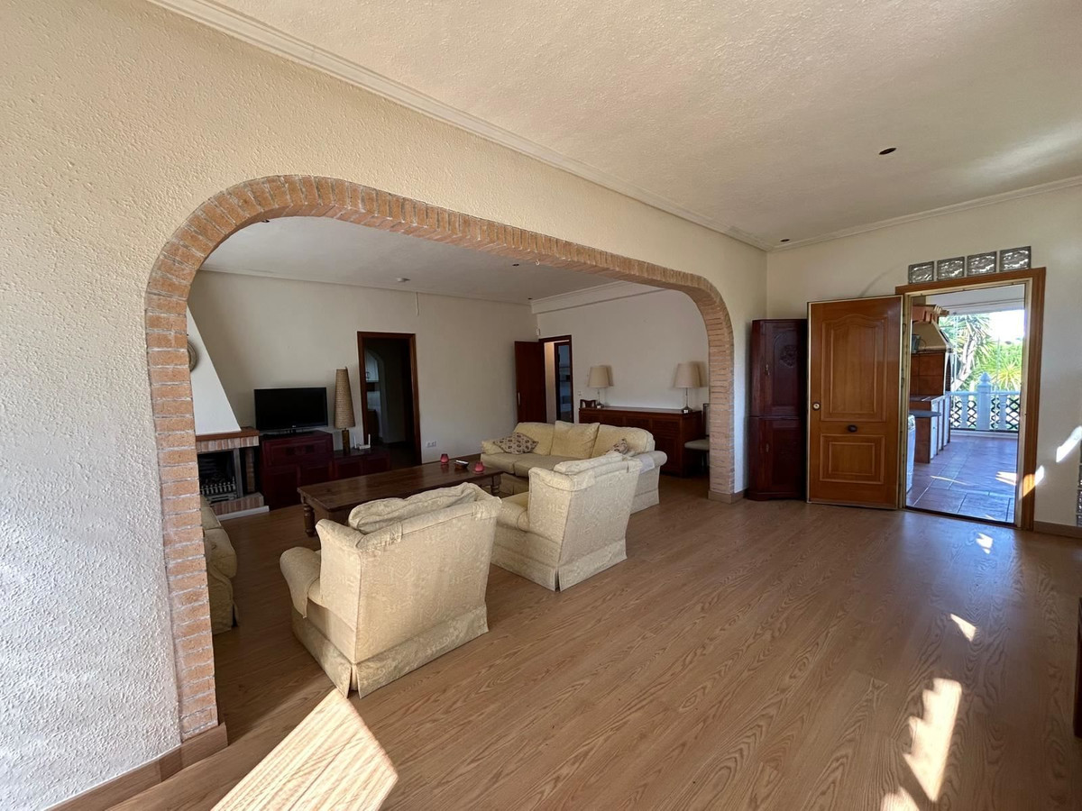 For sale - 3 Bedroom 3 Bathroom House - Detached Villa in Orihuela - Cabo Roig  - Alicante