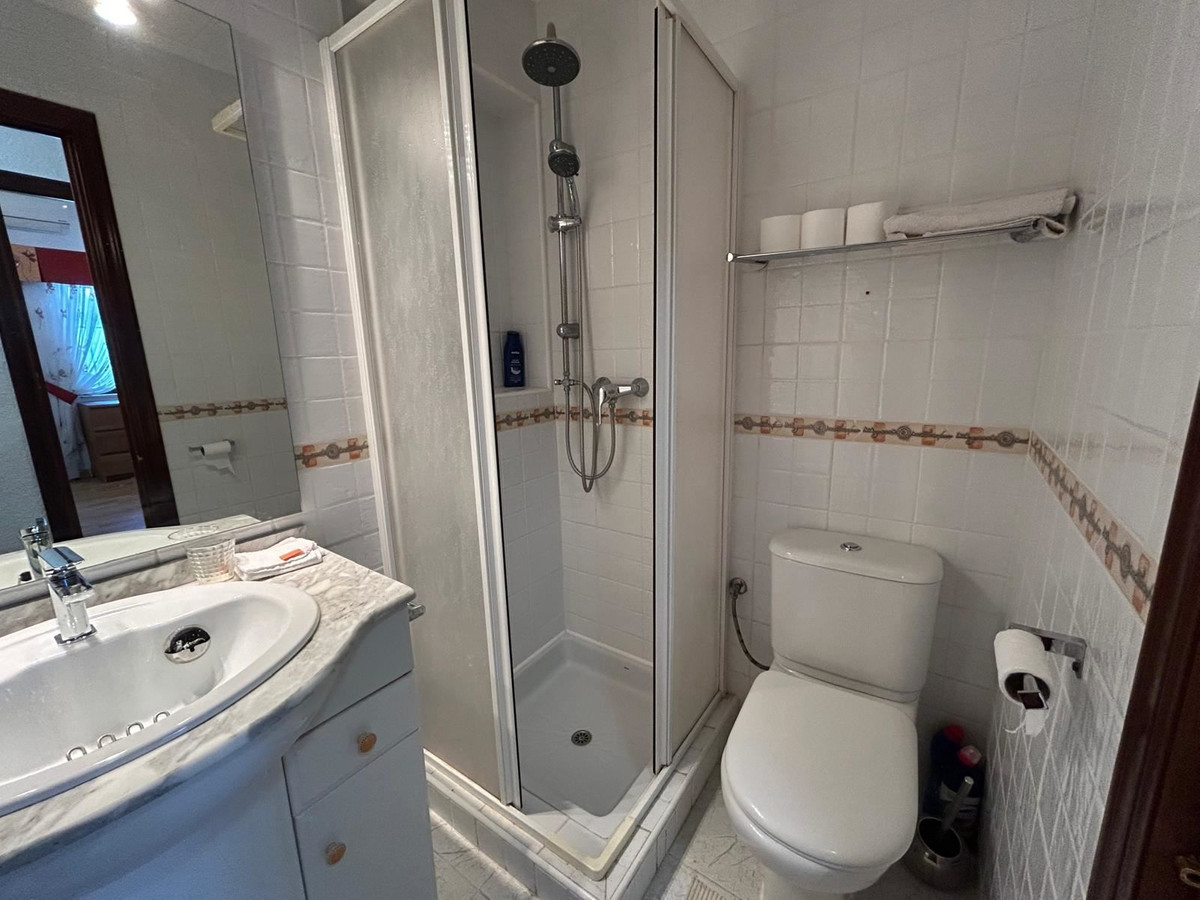 For sale - 3 Bedroom 3 Bathroom House - Detached Villa in Orihuela - Cabo Roig  - Alicante