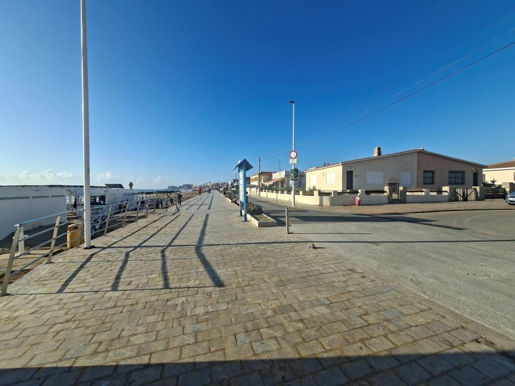 For sale - 3 Bedroom 1 Bathroom House - Townhouse in Torrevieja - Torrevieja Centro  - Alicante
