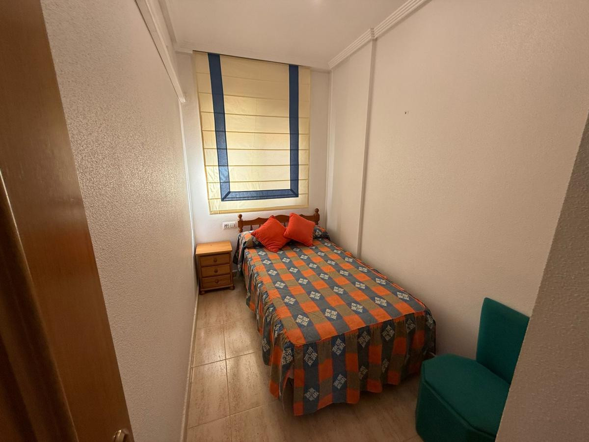 For sale - 4 Bedroom 3 Bathroom House - Townhouse in Pilar de la Horadada - Torre de la Horadada  - Alicante