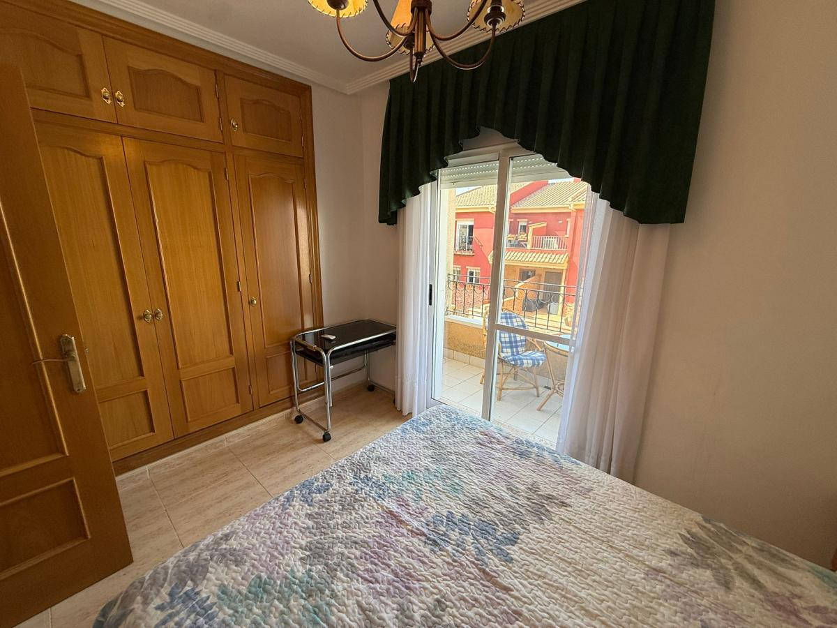 For sale - 4 Bedroom 3 Bathroom House - Townhouse in Pilar de la Horadada - Torre de la Horadada  - Alicante