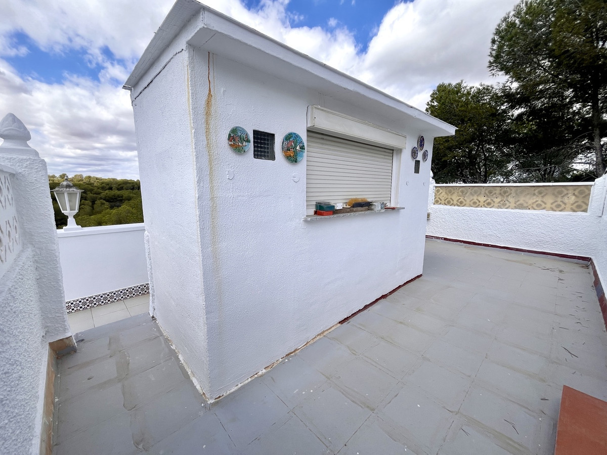 For sale - 3 Bedroom 3 Bathroom House - Detached Villa in Pilar de la Horadada - Pinar de Campoverde  - Alicante