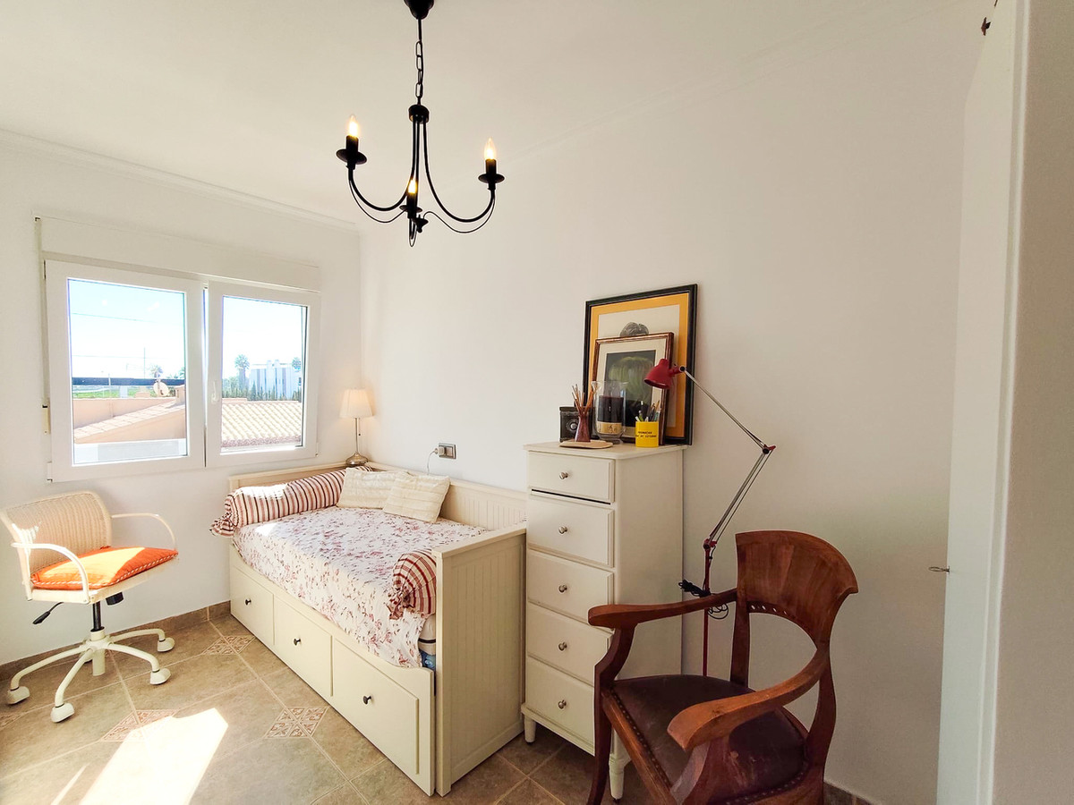 For sale - 3 Bedroom 2 Bathroom House - Townhouse in Orihuela - Los Balcones  - Alicante