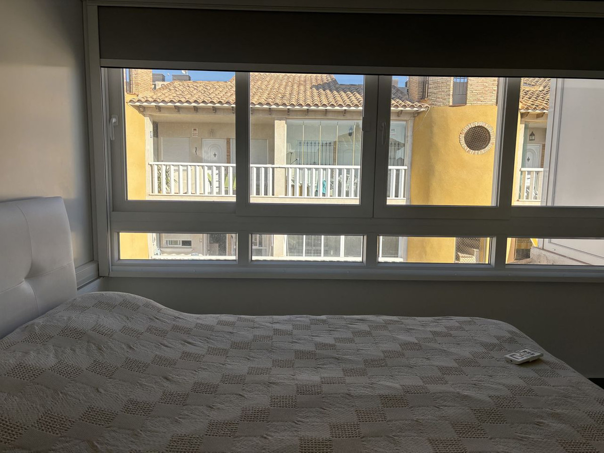 For sale - 3 Bedroom 3 Bathroom House - Townhouse in Orihuela - La Zenia  - Alicante