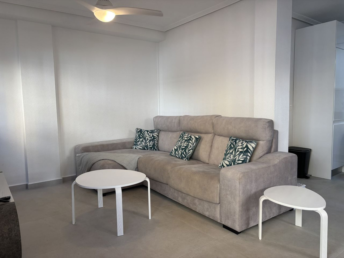 For sale - 3 Bedroom 3 Bathroom House - Townhouse in Orihuela - La Zenia  - Alicante