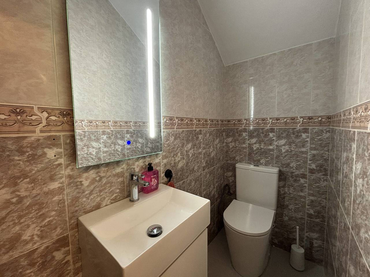 For sale - 3 Bedroom 3 Bathroom House - Townhouse in Orihuela - La Zenia  - Alicante
