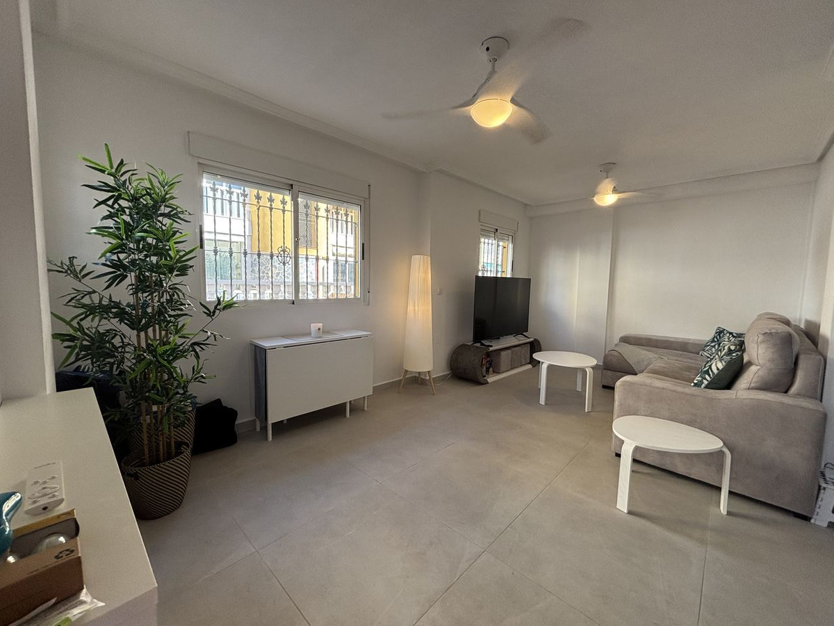 For sale - 3 Bedroom 3 Bathroom House - Townhouse in Orihuela - La Zenia  - Alicante