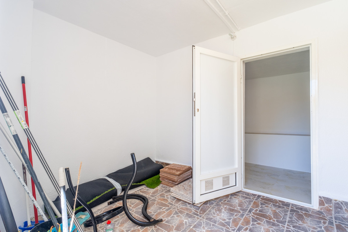 For sale - 2 Bedroom 2 Bathroom House - Townhouse in Orihuela - Villamartin  - Alicante