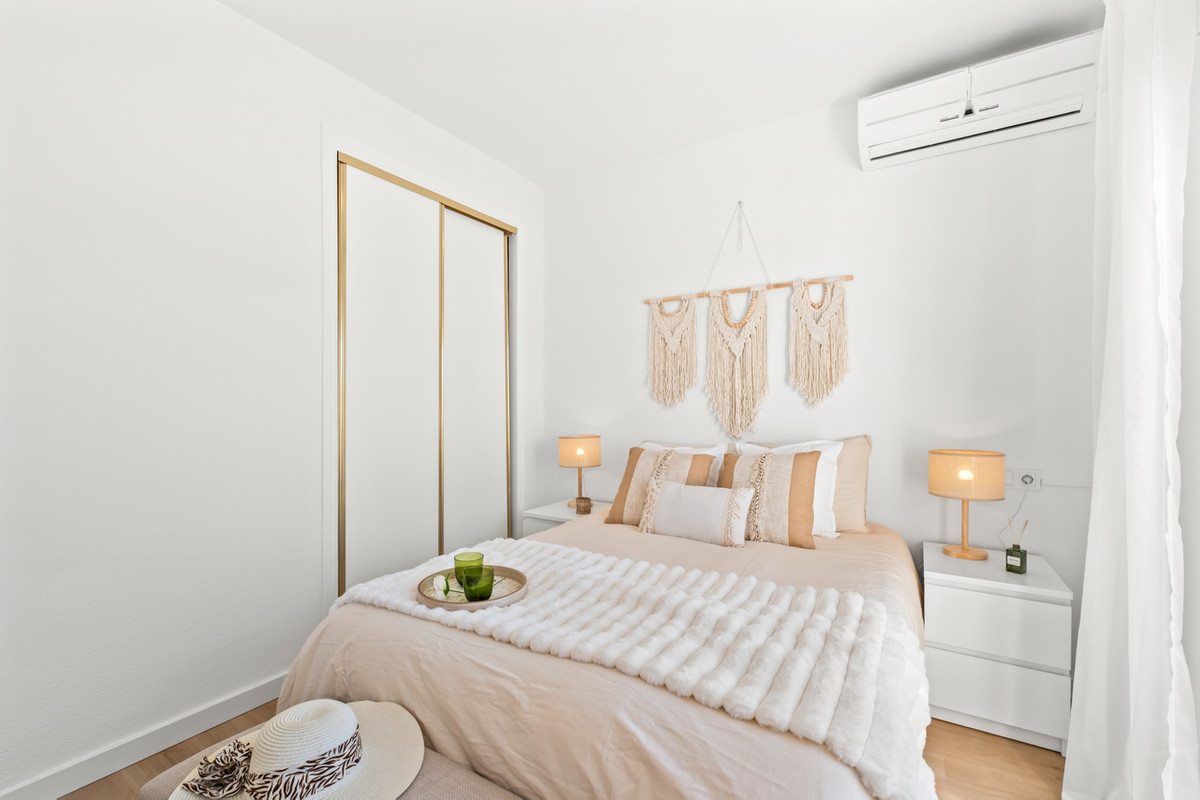 For sale - 2 Bedroom 2 Bathroom House - Townhouse in Orihuela - Villamartin  - Alicante