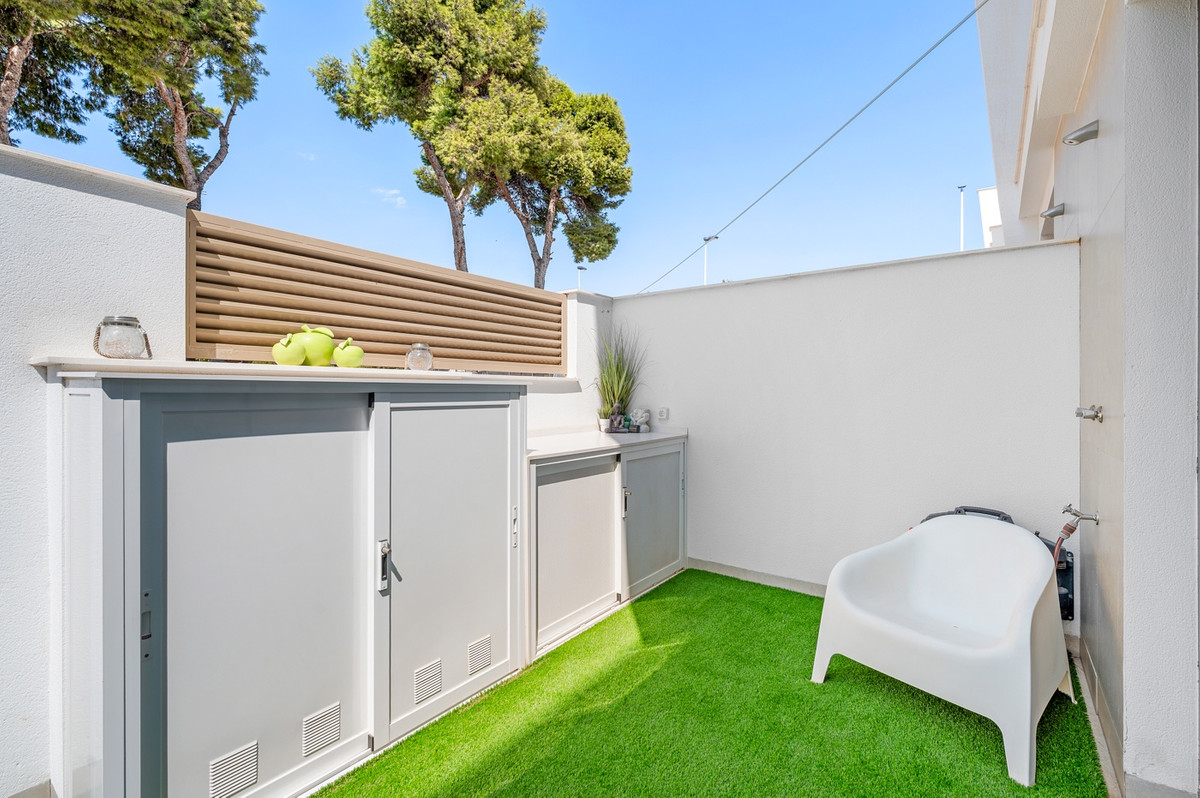 For sale - 3 Bedroom 2 Bathroom Apartment - Ground Floor Apartment in San Pedro del Pinatar - San Pedro del Pinatar Centro  - Murcia
