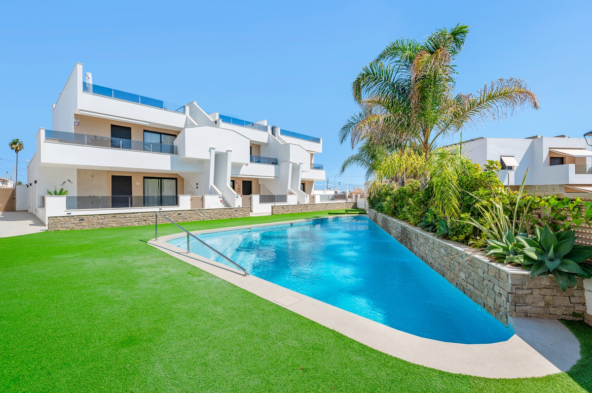 For sale - 3 Bedroom 2 Bathroom Apartment - Ground Floor Apartment in San Pedro del Pinatar - San Pedro del Pinatar Centro  - Murcia