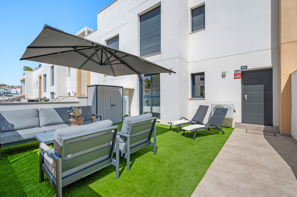 For sale - 2 Bedroom 2 Bathroom Apartment - Ground Floor Apartment in Orihuela - Villamartin  - Alicante