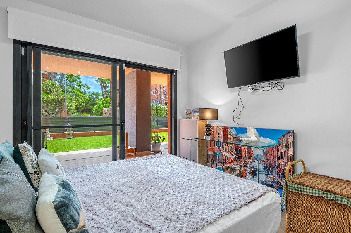 For sale - 2 Bedroom 2 Bathroom Apartment - Ground Floor Apartment in Orihuela - Villamartin  - Alicante