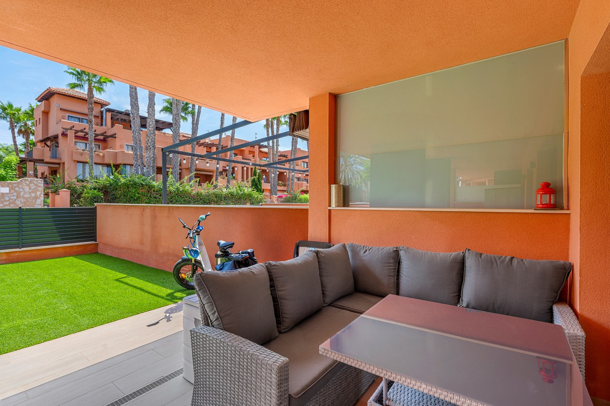 For sale - 2 Bedroom 2 Bathroom Apartment - Ground Floor Apartment in Orihuela - Villamartin  - Alicante