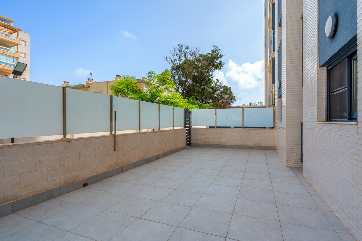 For sale - 3 Bedroom 2 Bathroom Apartment - Ground Floor Apartment in Guardamar del Segura - Guardamar del Segura Centro  - Alicante