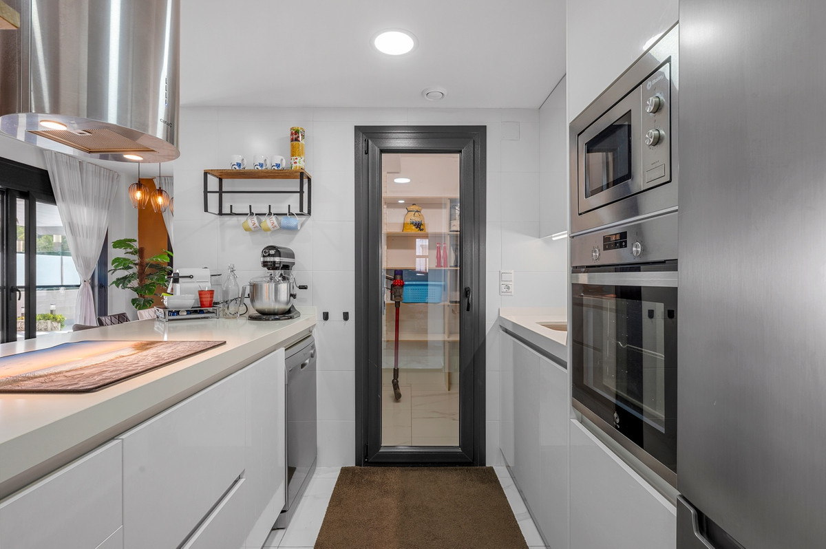 For sale - 3 Bedroom 2 Bathroom Apartment - Ground Floor Apartment in Guardamar del Segura - Guardamar del Segura Centro  - Alicante