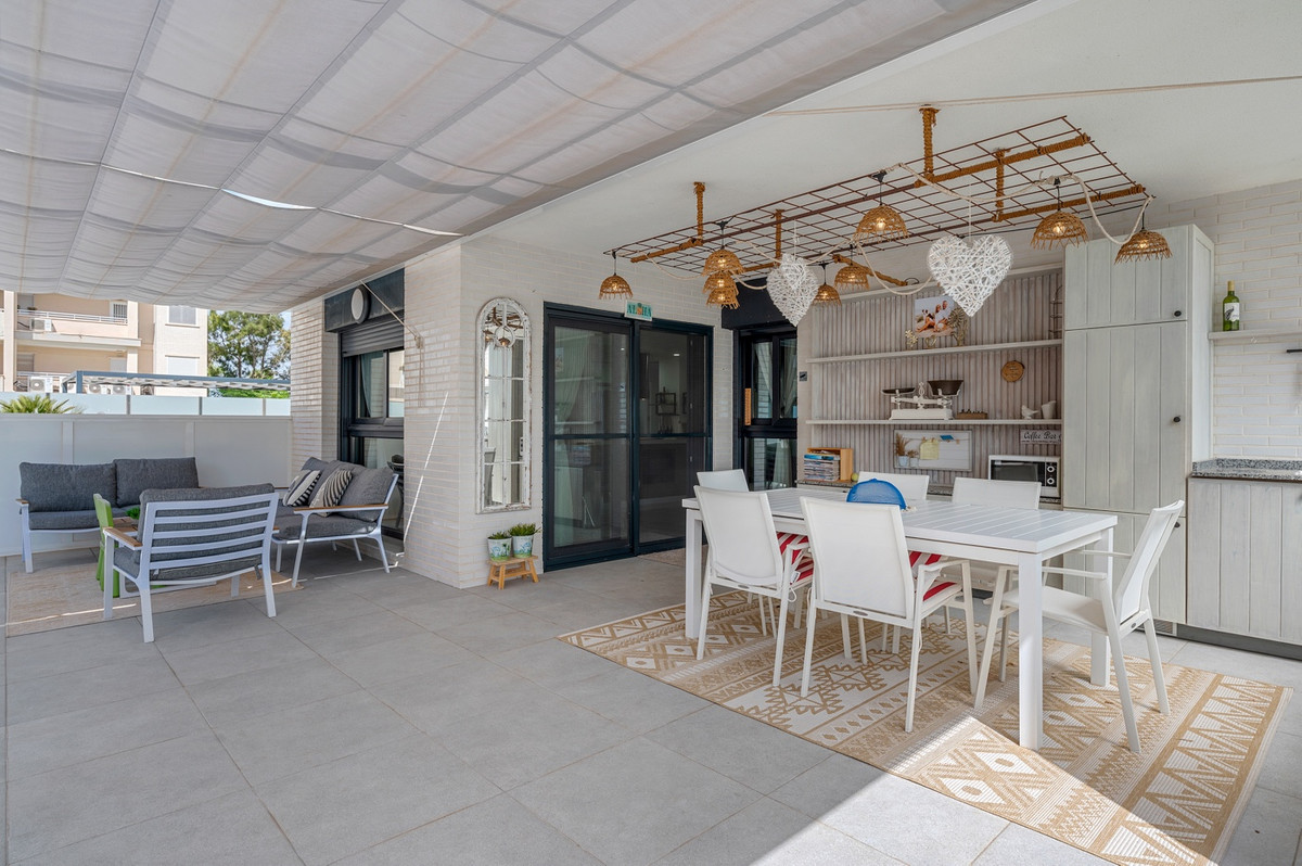 For sale - 3 Bedroom 2 Bathroom Apartment - Ground Floor Apartment in Guardamar del Segura - Guardamar del Segura Centro  - Alicante