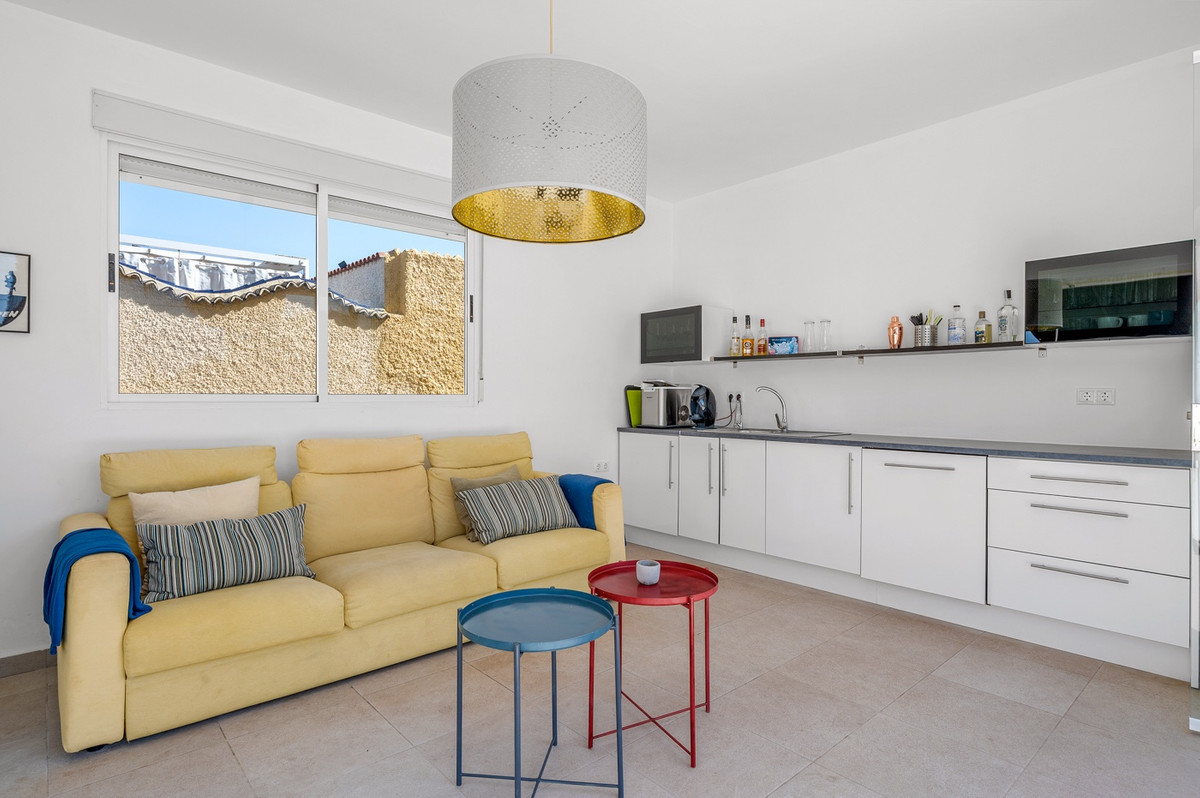 For sale - 3 Bedroom 3 Bathroom House - Detached Villa in Rojales - Ciudad Quesada  - Alicante