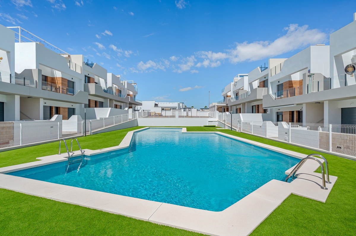 For sale - 2 Bedroom 2 Bathroom Apartment - Ground Floor Apartment in San Miguel de Salinas - San Miguel  - Alicante