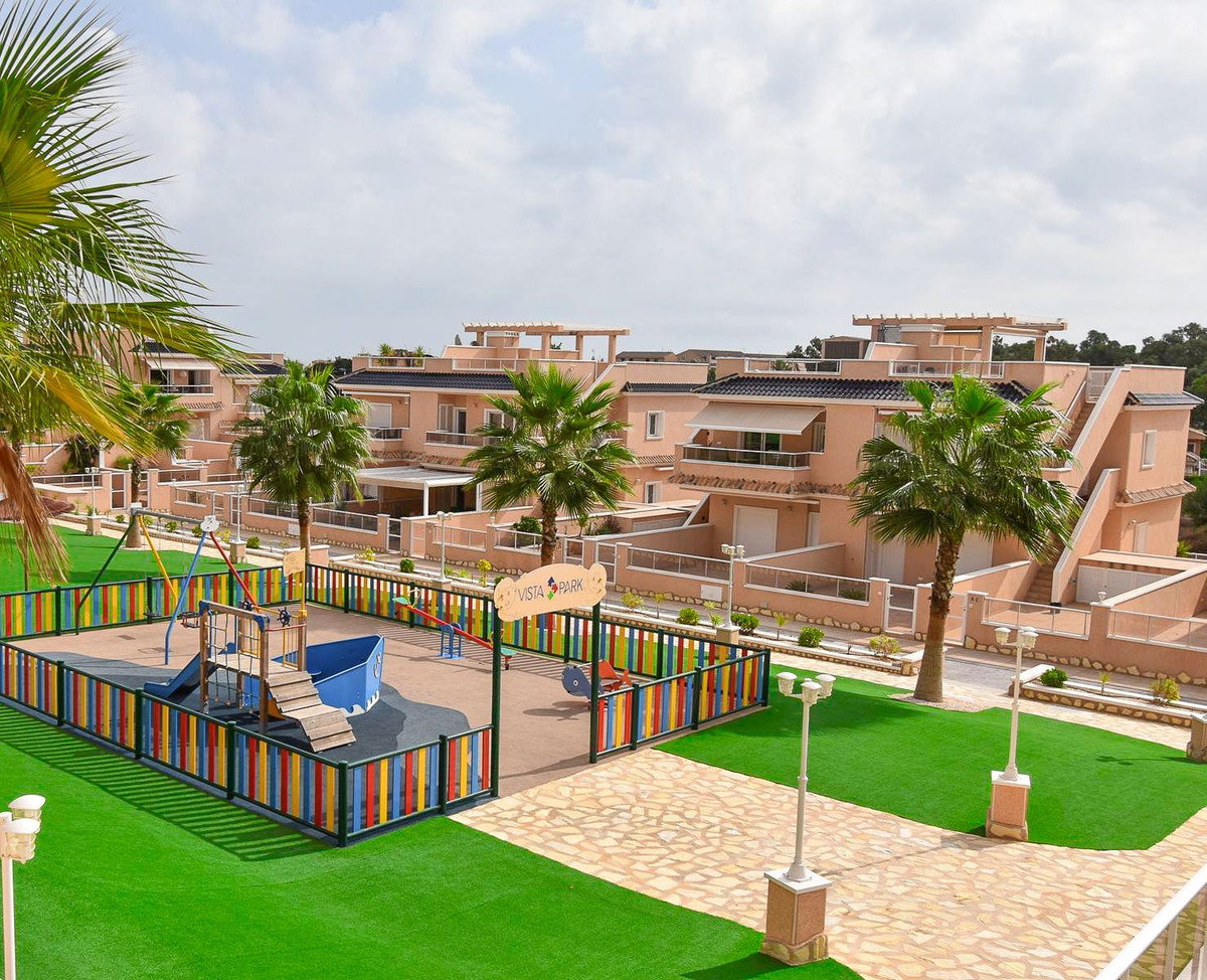 For sale - 2 Bedroom 2 Bathroom Apartment - Penthouse in Orihuela - Punta Prima  - Alicante