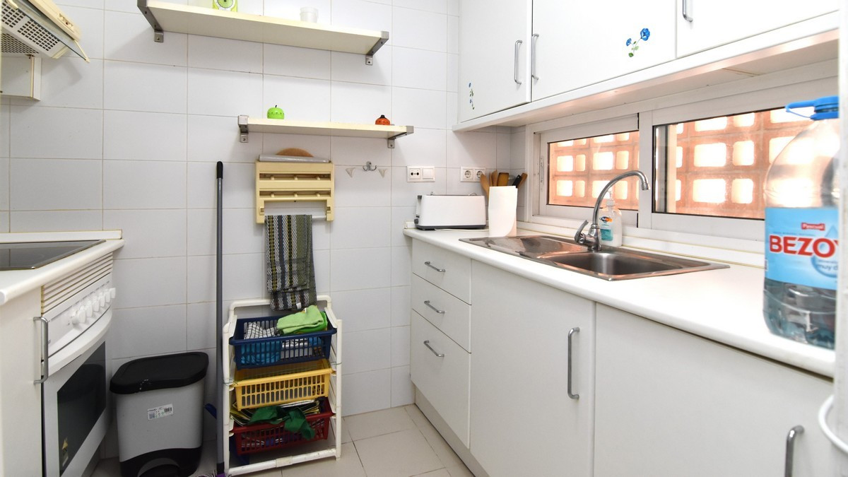 For sale - 3 Bedroom 1 Bathroom Apartment - Ground Floor Apartment in Guardamar del Segura - Guardamar del Segura Centro  - Alicante