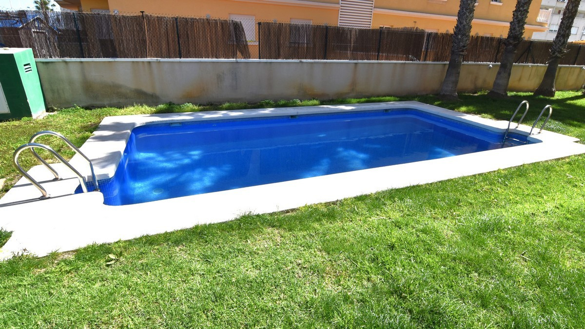 For sale - 3 Bedroom 1 Bathroom Apartment - Ground Floor Apartment in Guardamar del Segura - Guardamar del Segura Centro  - Alicante