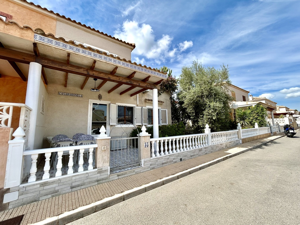 For sale - 2 Bedroom 2 Bathroom House - Townhouse in Orihuela - Playa Flamenca  - Alicante