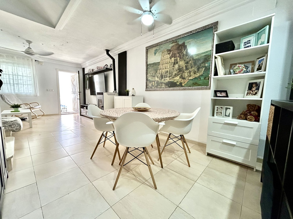 For sale - 4 Bedroom 3 Bathroom House - Townhouse in Formentera del Segura - Formentera del Segura Centro  - Alicante