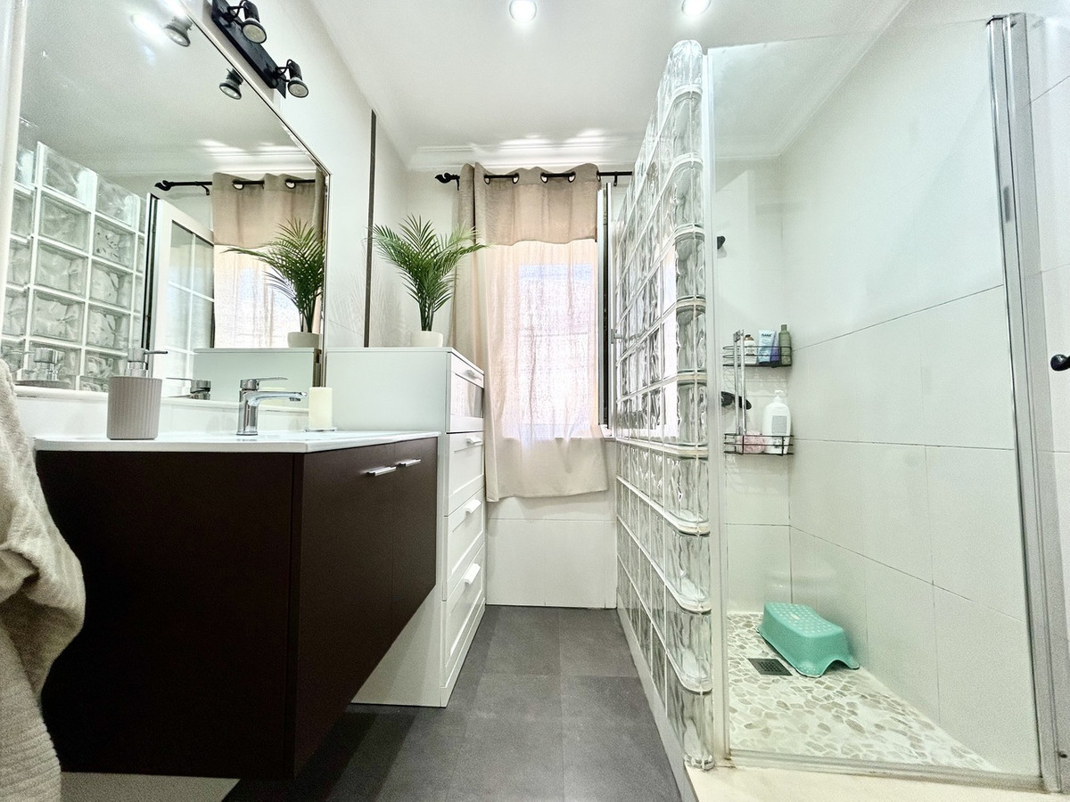 For sale - 4 Bedroom 3 Bathroom House - Townhouse in Formentera del Segura - Formentera del Segura Centro  - Alicante