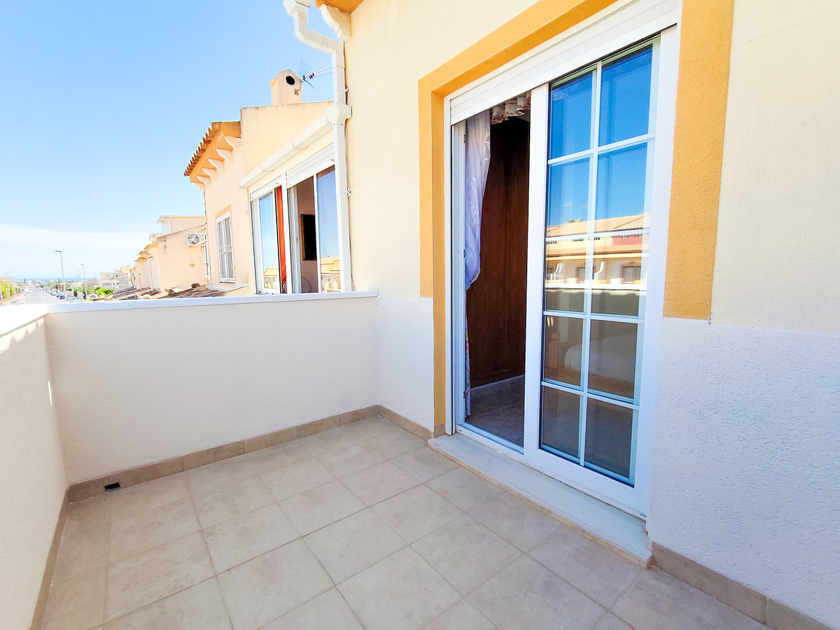 For sale - 2 Bedroom 2 Bathroom House - Townhouse in Orihuela - Playa Flamenca  - Alicante