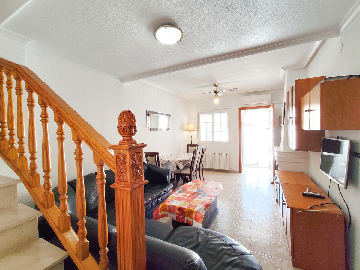 For sale - 2 Bedroom 2 Bathroom Townhouse in Playa Flamenca  - Playa Flamenca  - Alicante