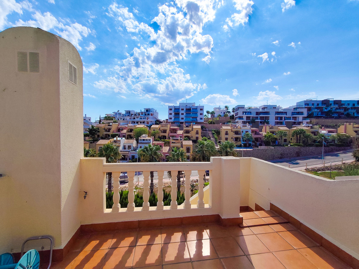 For sale - 3 Bedroom 2 Bathroom House - Detached Villa in Orihuela - Villamartin  - Alicante