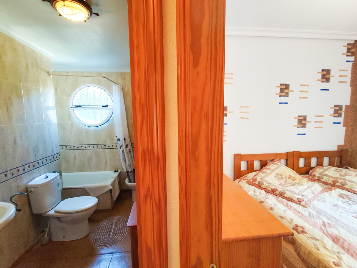 For sale - 2 Bedroom 2 Bathroom Apartment - Ground Floor Apartment in Orihuela - Cabo Roig  - Alicante