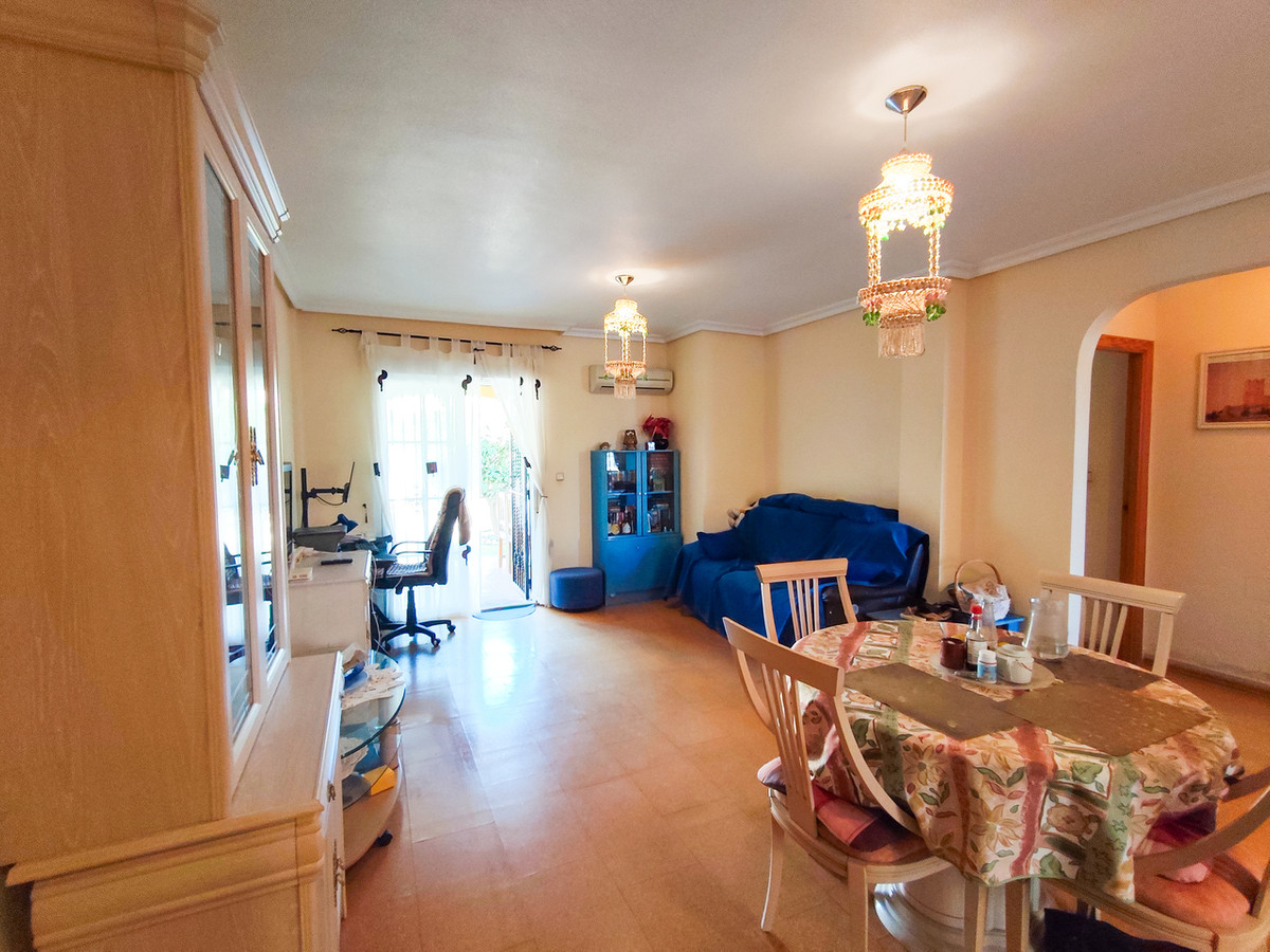 For sale - 2 Bedroom 2 Bathroom Apartment - Ground Floor Apartment in Orihuela - Cabo Roig  - Alicante