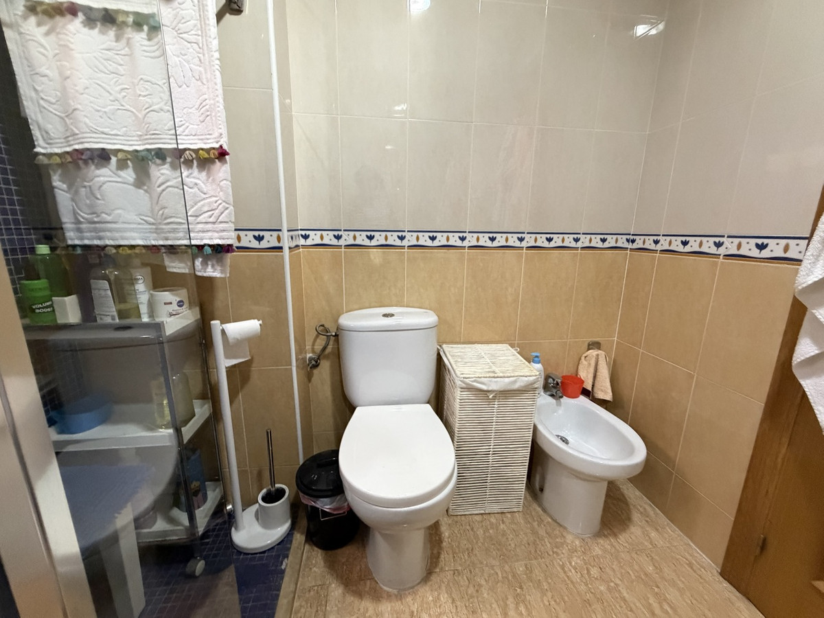 For sale - 2 Bedroom 1 Bathroom Apartment - Middle Floor Apartment in Pilar de la Horadada - Pilar de la Horadada Centro  - Alicante