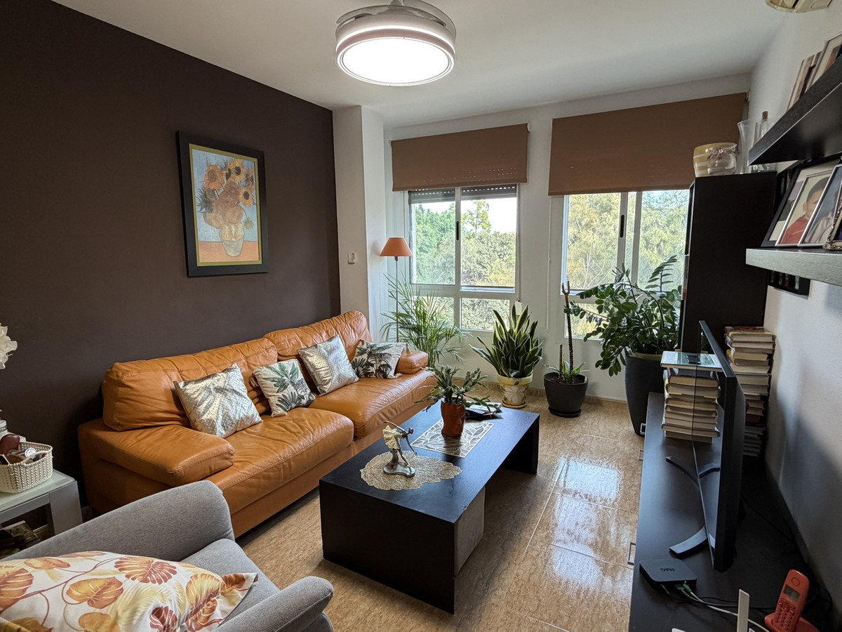 For sale - 2 Bedroom 1 Bathroom Apartment - Middle Floor Apartment in Pilar de la Horadada - Pilar de la Horadada Centro  - Alicante