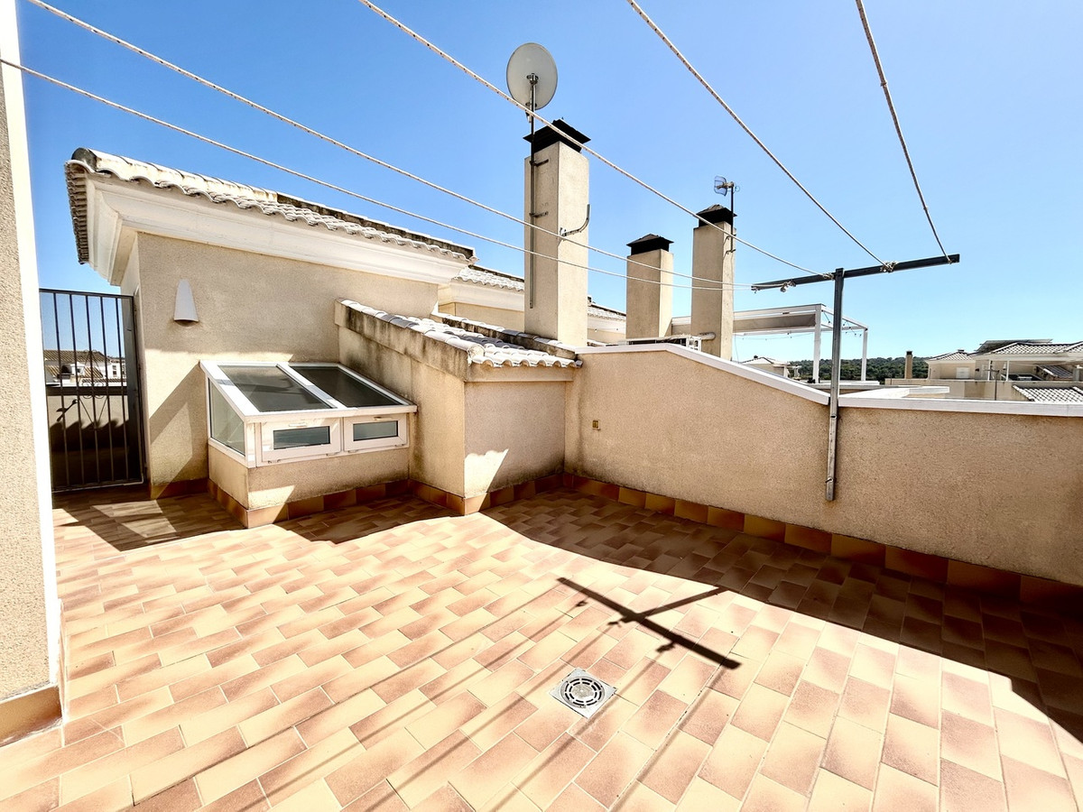 For sale - 4 Bedroom 3 Bathroom House - Townhouse in Almoradi - Heredades  - Alicante