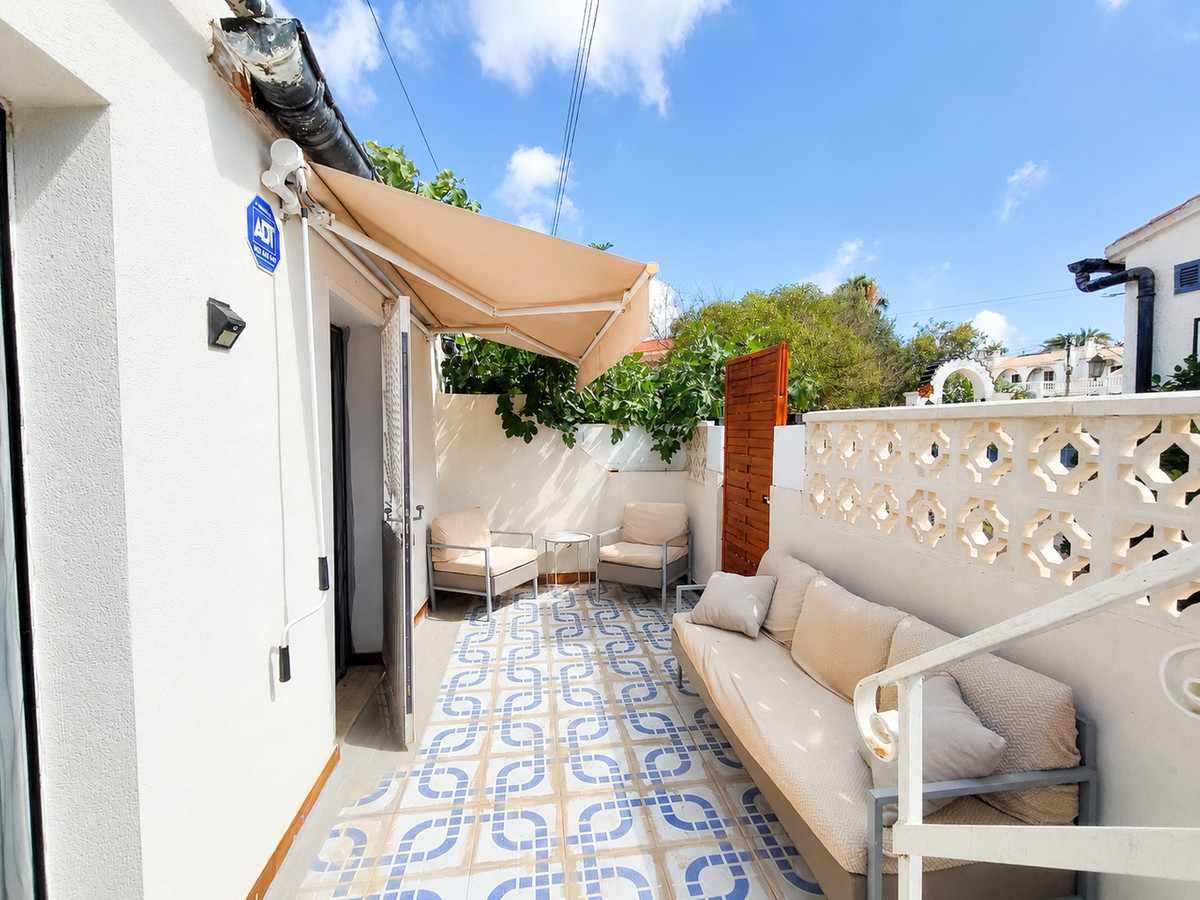 For sale - 1 Bedroom 1 Bathroom House - Townhouse in Torrevieja - Torrevieja Centro  - Alicante