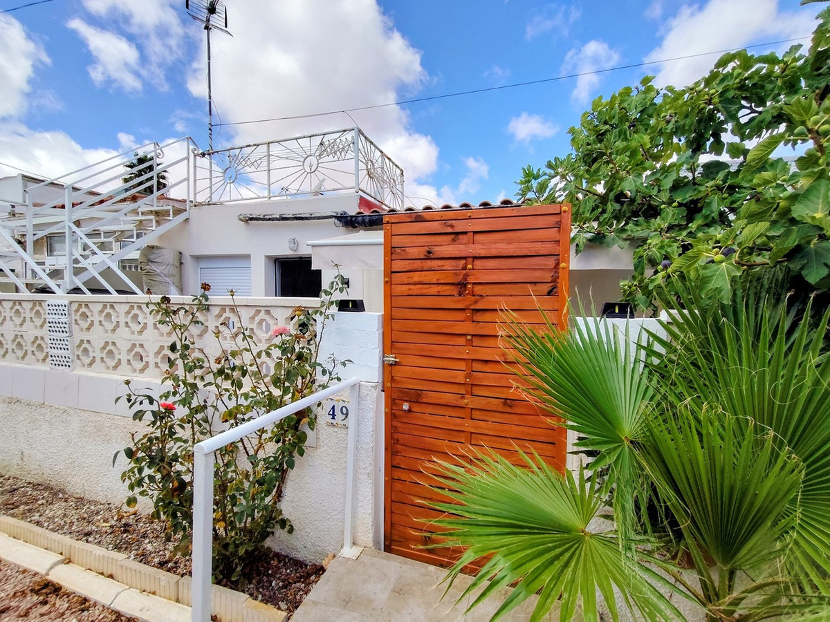For sale - 1 Bedroom 1 Bathroom House - Townhouse in Torrevieja - Torrevieja Centro  - Alicante