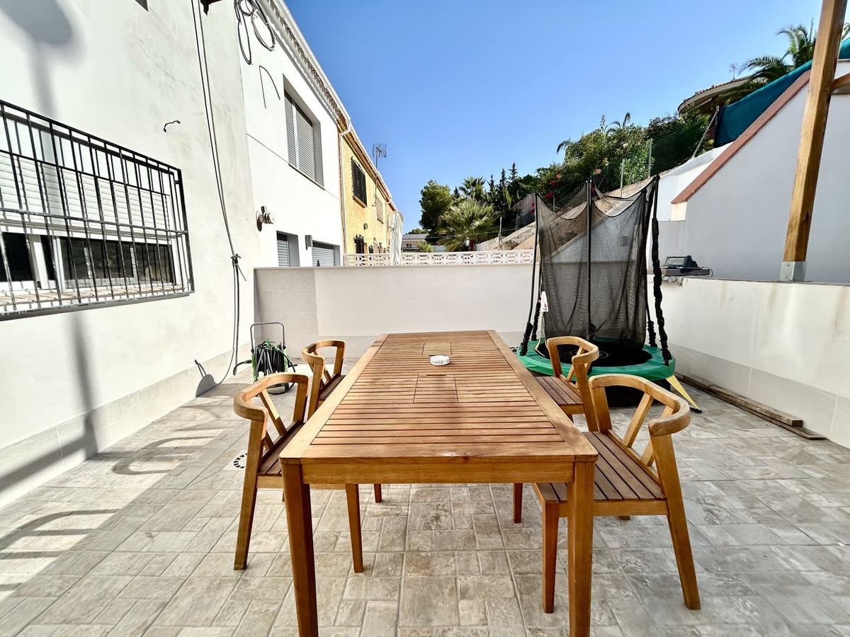For sale - 3 Bedroom 2 Bathroom House - Townhouse in Orihuela - Los Balcones  - Alicante