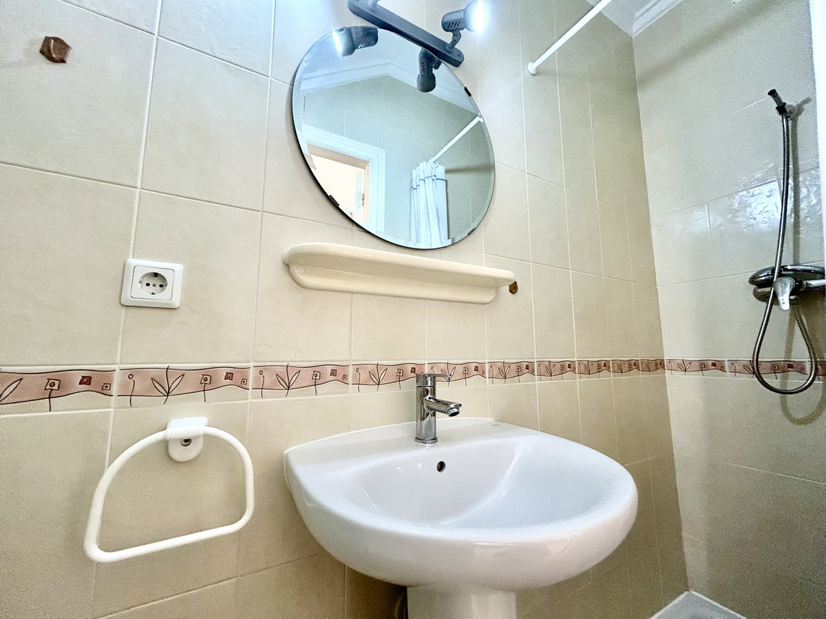 For sale - 3 Bedroom 2 Bathroom House - Townhouse in Rojales - Ciudad Quesada  - Alicante