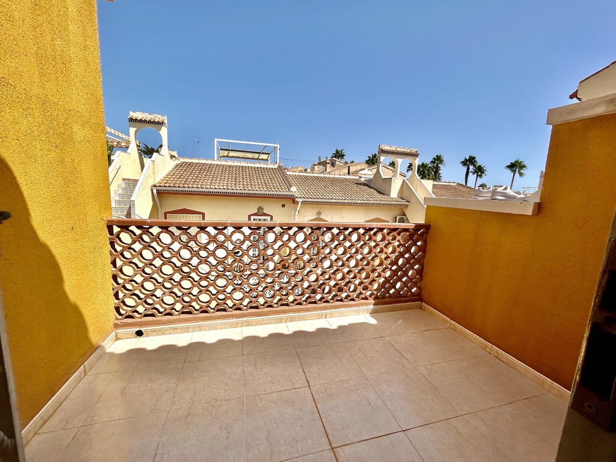 For sale - 3 Bedroom 2 Bathroom House - Townhouse in Rojales - Ciudad Quesada  - Alicante