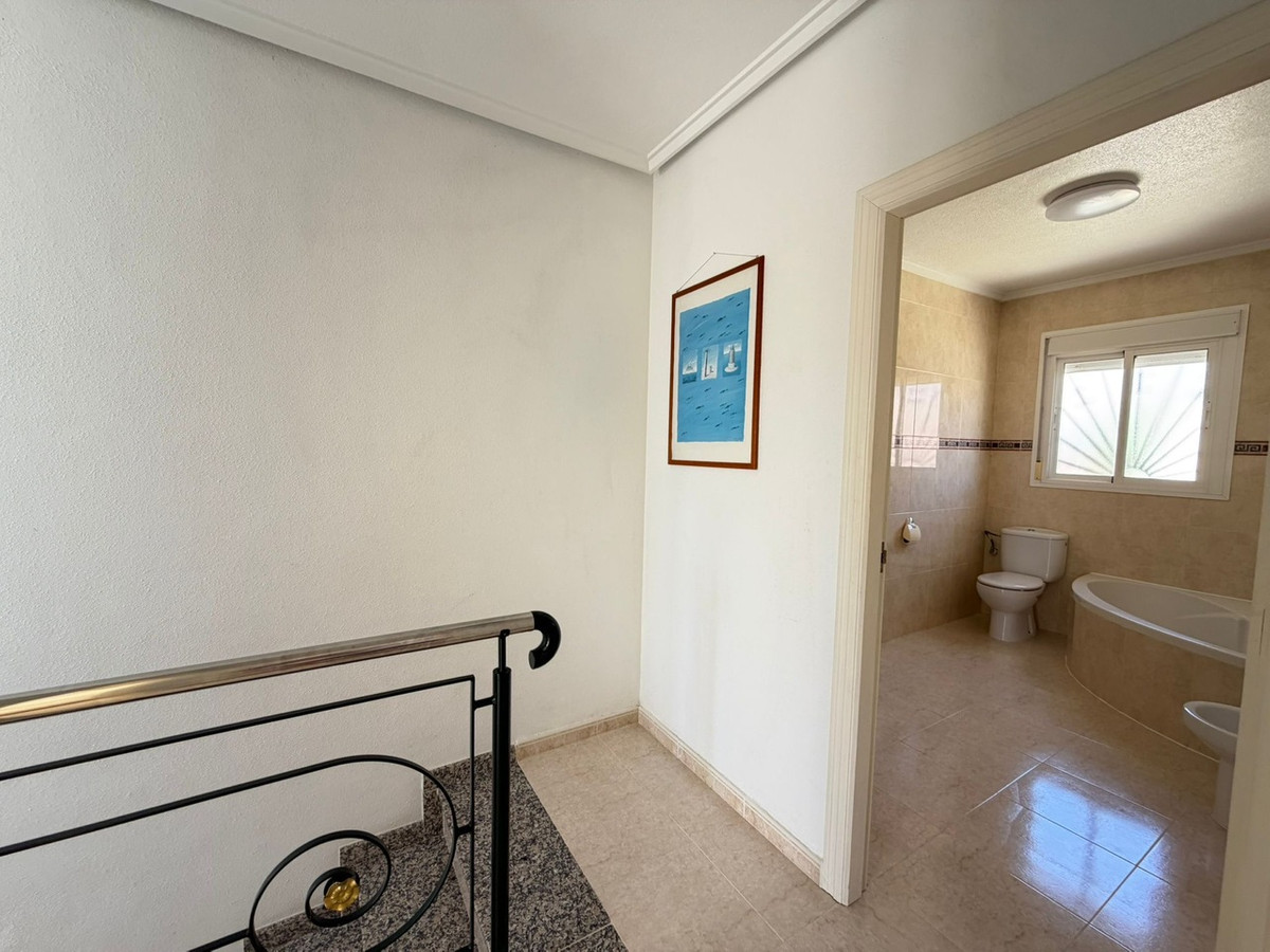 For sale - 3 Bedroom 2 Bathroom House - Townhouse in Rojales - Ciudad Quesada  - Alicante