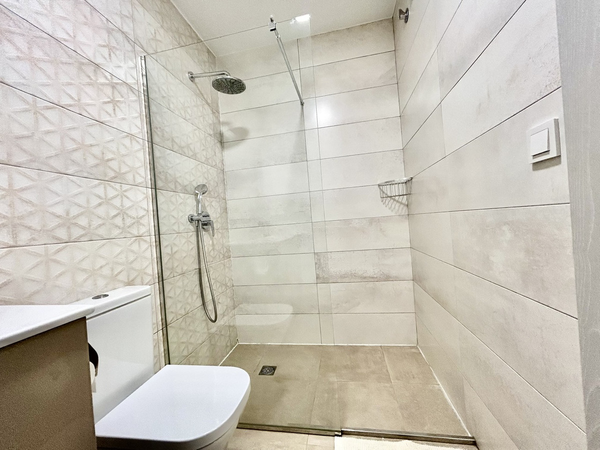 For sale - 3 Bedroom 3 Bathroom House - Townhouse in Rojales - Ciudad Quesada  - Alicante
