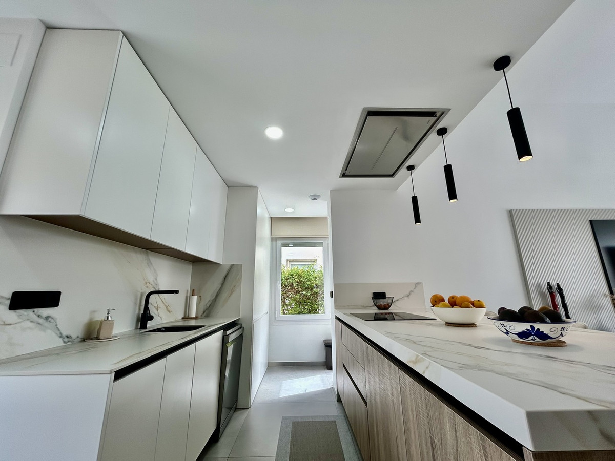 For sale - 4 Bedroom 2 Bathroom House - Detached Villa in Algorfa - La Finca Golf  - Alicante
